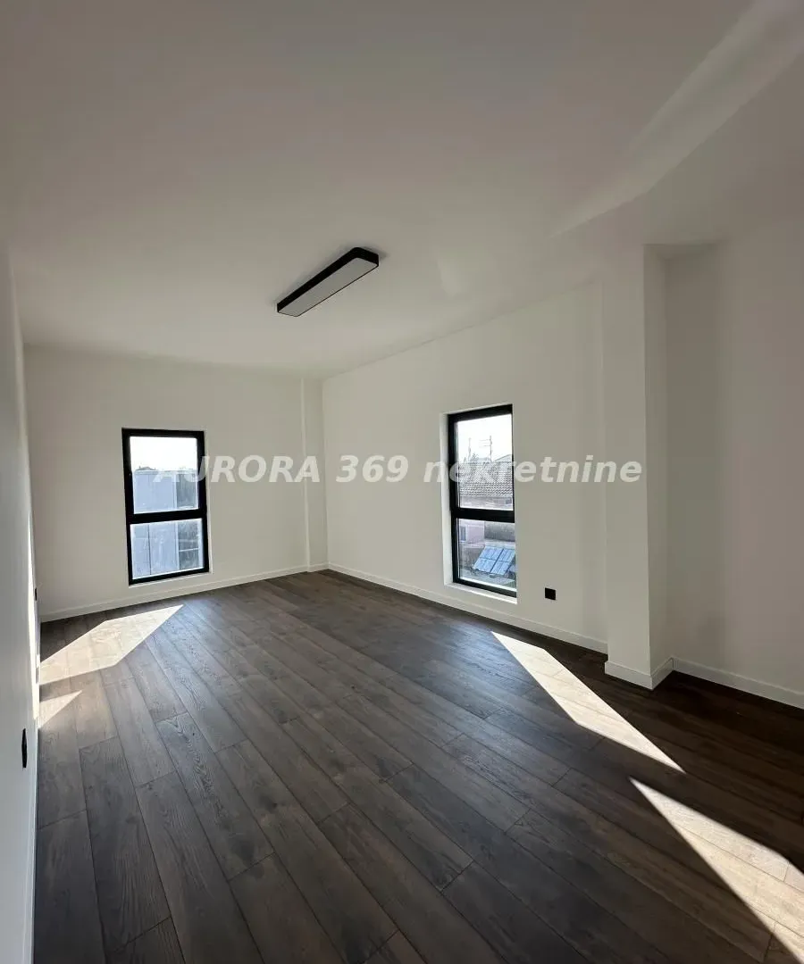 Sale, office space, 600m², Klisa, Novi Sad Sve Podlokacije