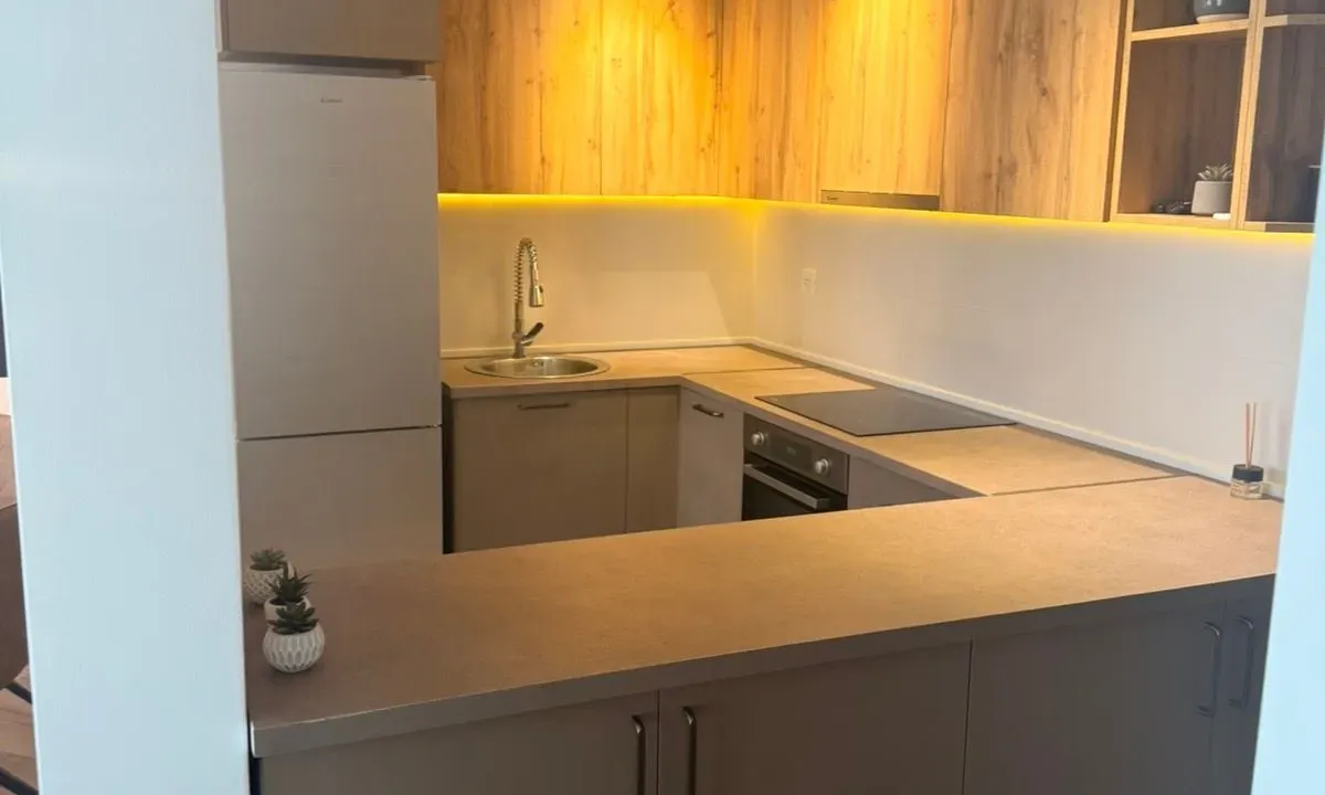 Rent, two bedroom apartment, 60m², Mažina, Tivat