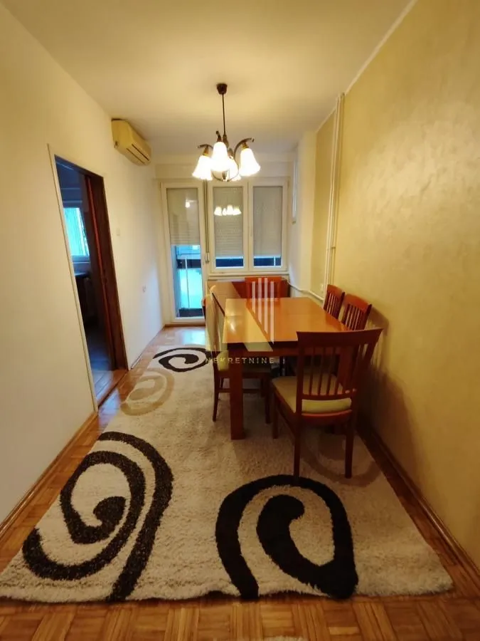 Izdavanje, trosoban stan, 73m², Kej, Novi Sad Sve Podlokacije