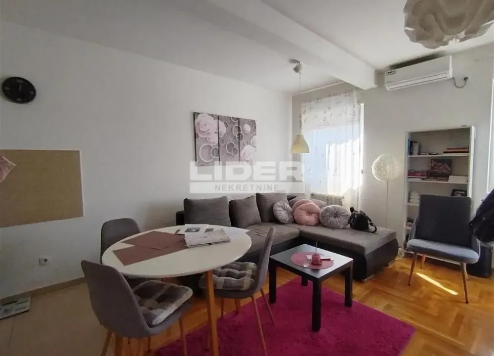 Prodaja, dvosoban stan, 39m², Konjarnik, Voždovac Sve Podlokacije