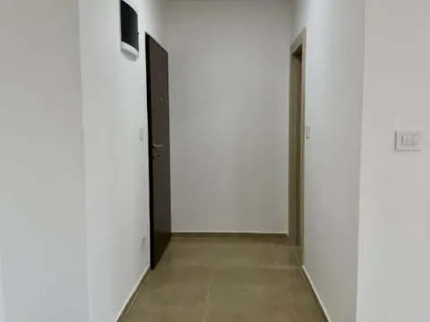 Prodaja, jednosoban stan, 80m², Preko Morače, Podgorica - image 3