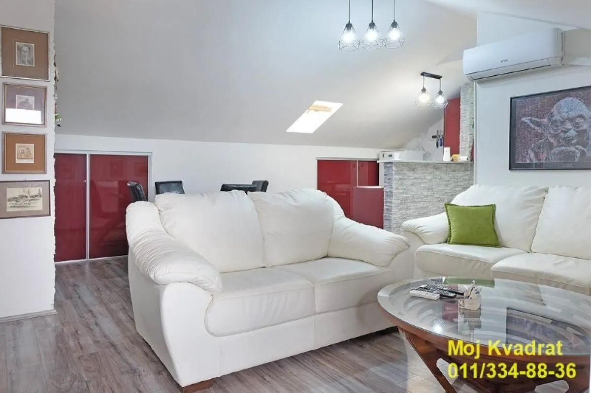 Prodaja, trosoban stan, 75m², Veliko Gradište, Srbija