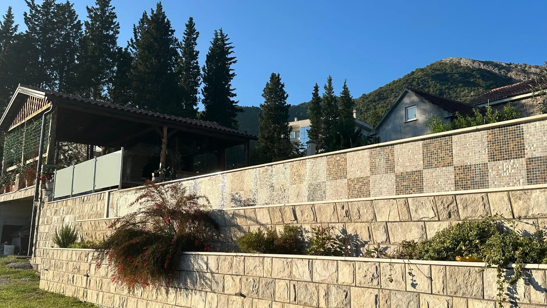 Sale, house, 110m², Gradiošnica, Tivat