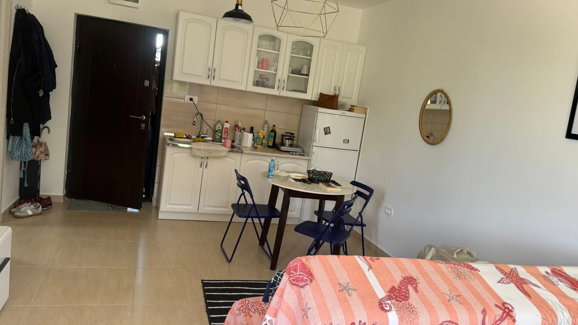 Izdavanje, garsonjera, 27m², Igalo, Herceg Novi