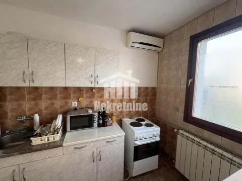 Sale, two bedroom apartment, 49m², Zemun Kalvarija, Zemun Sve Podlokacije - image 8