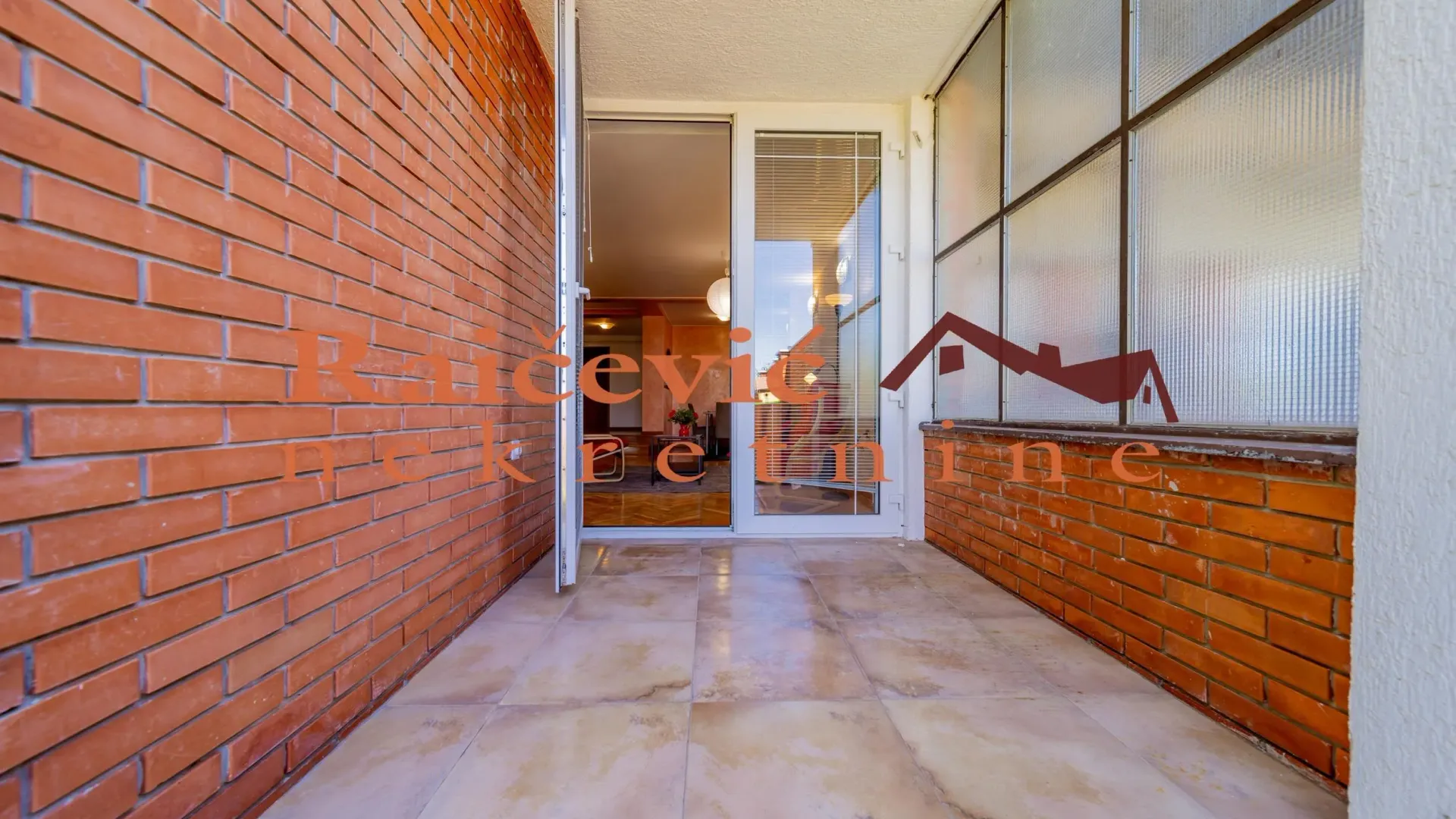 Rent, three bedroom apartment, 89m², Ivanjica, Srbija