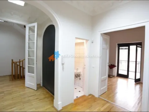 Rent, house, 550m², Autokomanda, Voždovac Sve Podlokacije - image 12
