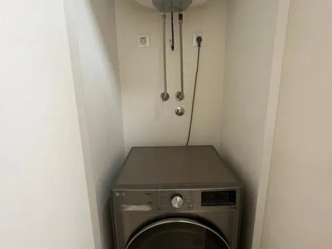 Rent, one bedroom apartment, 30m², Savski Venac, Beograd - image 9