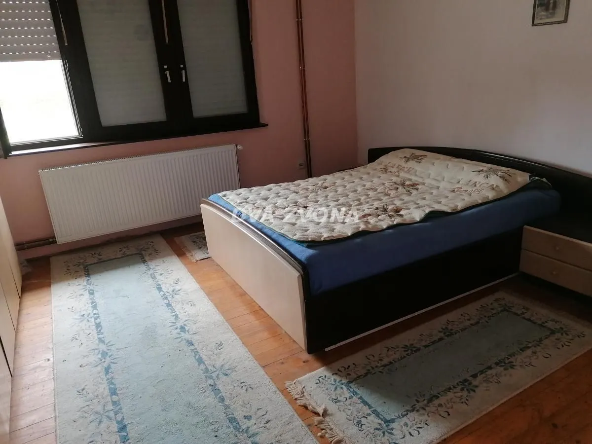 Prodaja, kuća, 216m², Novi Slankamen, Inđija