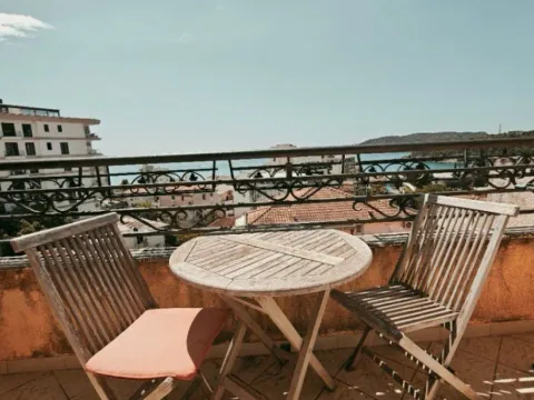 Sale, one bedroom apartment, 38m², Bečići, Budva - image 7