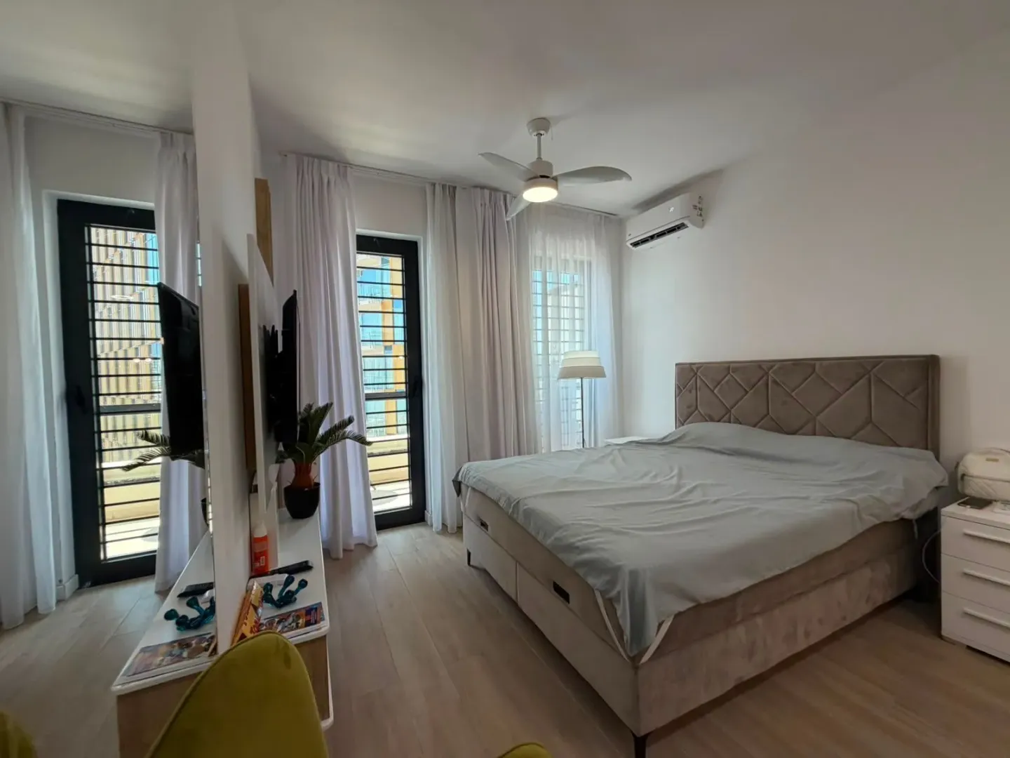 Prodaja, garsonjera, 27m², Bečići, Budva