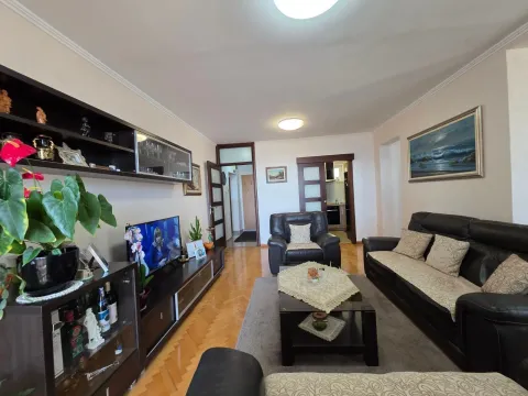 Prodaja, dvosoban stan, 120m², Budva, Crna Gora - image 18