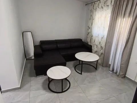 Rent, three bedroom apartment, 80m², Centar, Budva - image 8