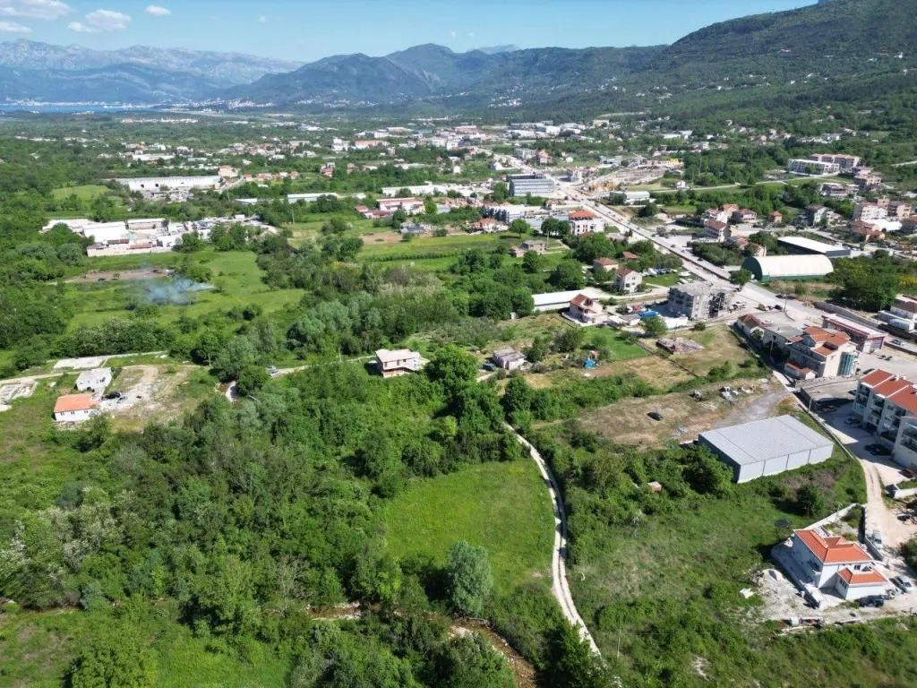 Prodaja, plac, 2038m², Radanovići, Kotor