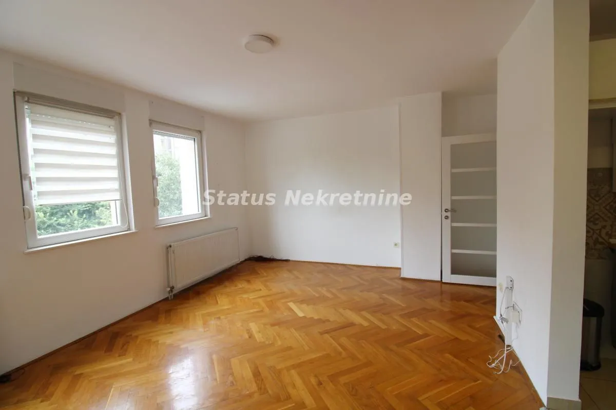 Prodaja, trosoban stan, 83m², Bulevar Oslobodjenja, Novi Sad Sve Podlokacije