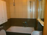 Rent, three bedroom apartment, 95m², Gorica C, Podgorica - image 11