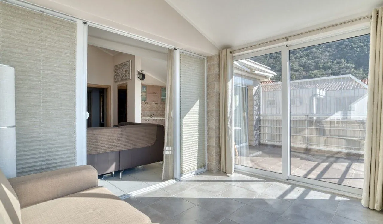 Sale, two bedroom apartment, 75m², Seoce, Budva
