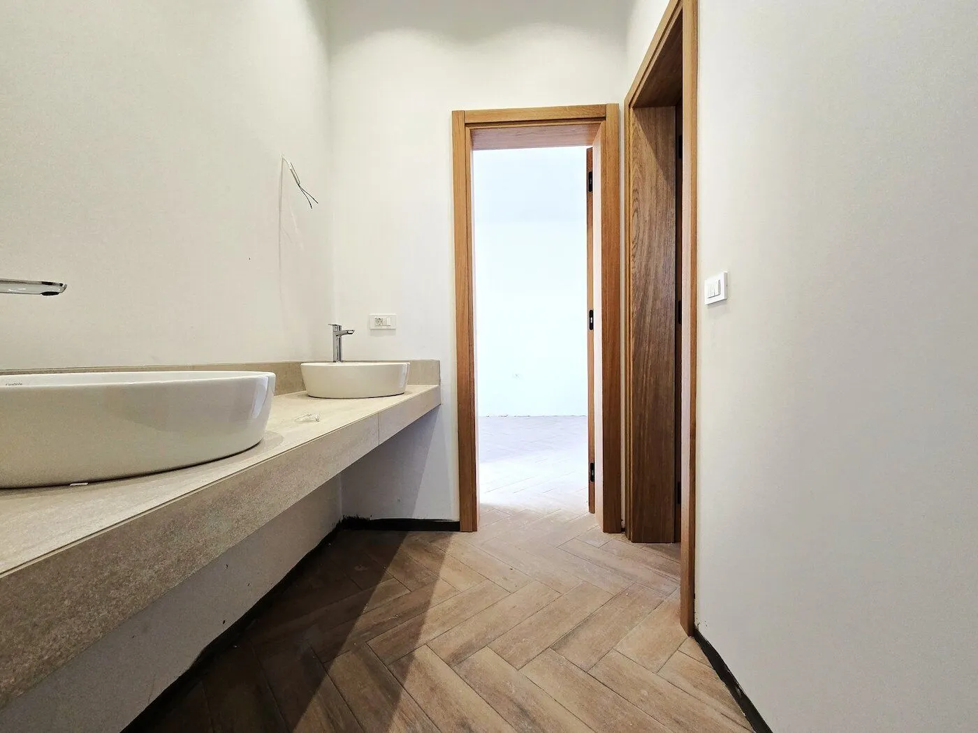 Rent, house, 434m², Farmaci, Podgorica
