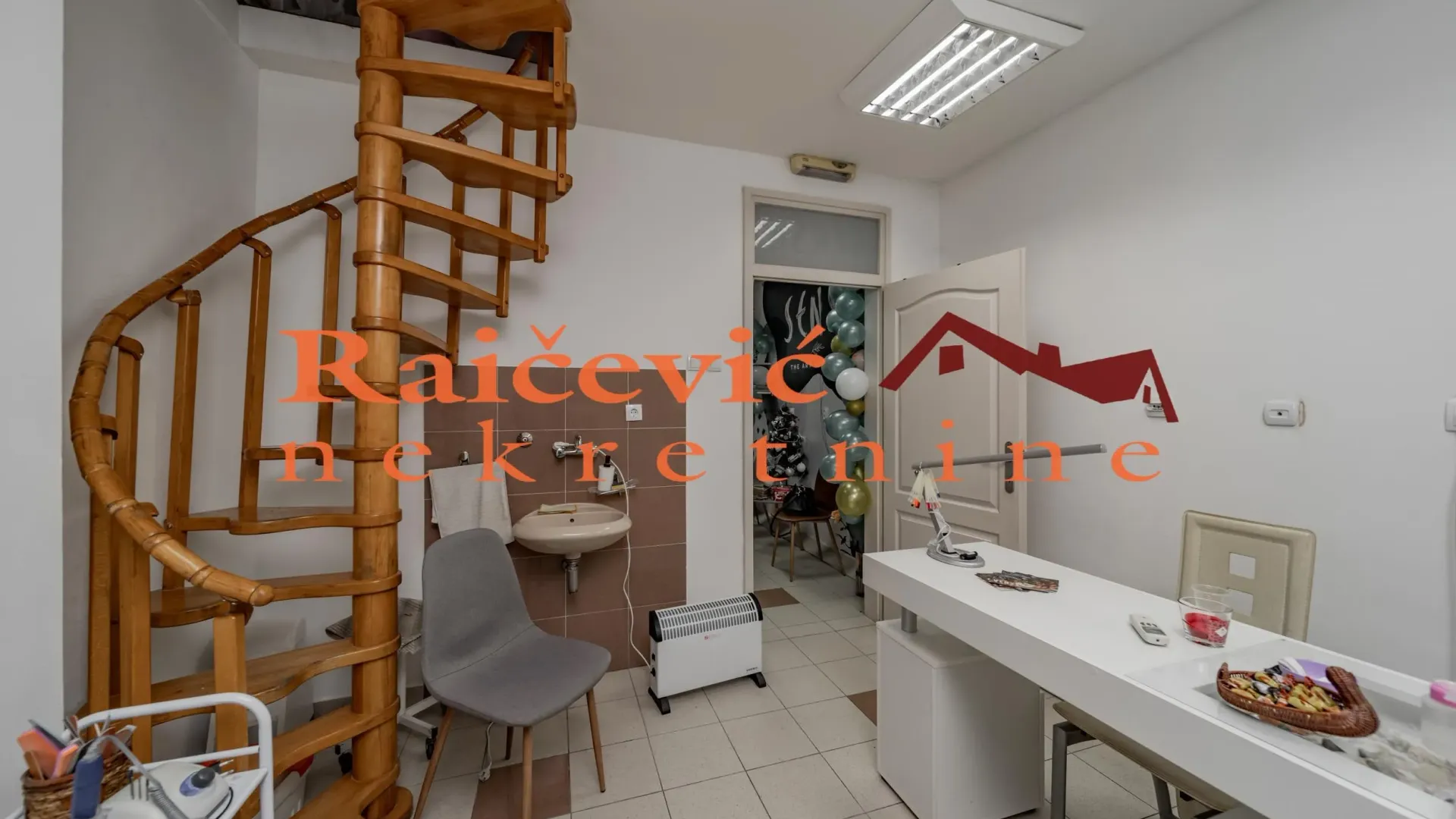 Sale, office space, 39m², Lion, Zvezdara Sve Podlokacije