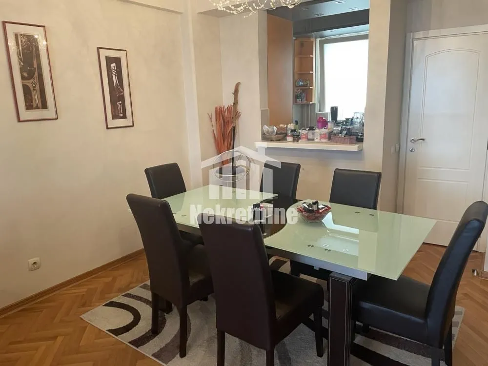 Prodaja, dvosoban stan, 75m², Novi Beograd Sve Podlokacije, Beograd