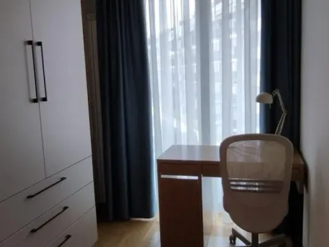 Izdavanje, trosoban stan, 81m², Stari Grad, Beograd - image 14