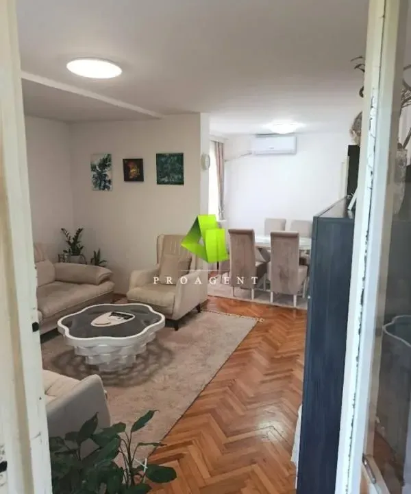 Sale, two bedroom apartment, 75m², Medijana, Niš
