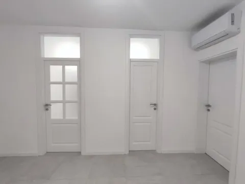 Izdavanje, poslovni prostor, 50m², Preko Morače, Podgorica - image 5