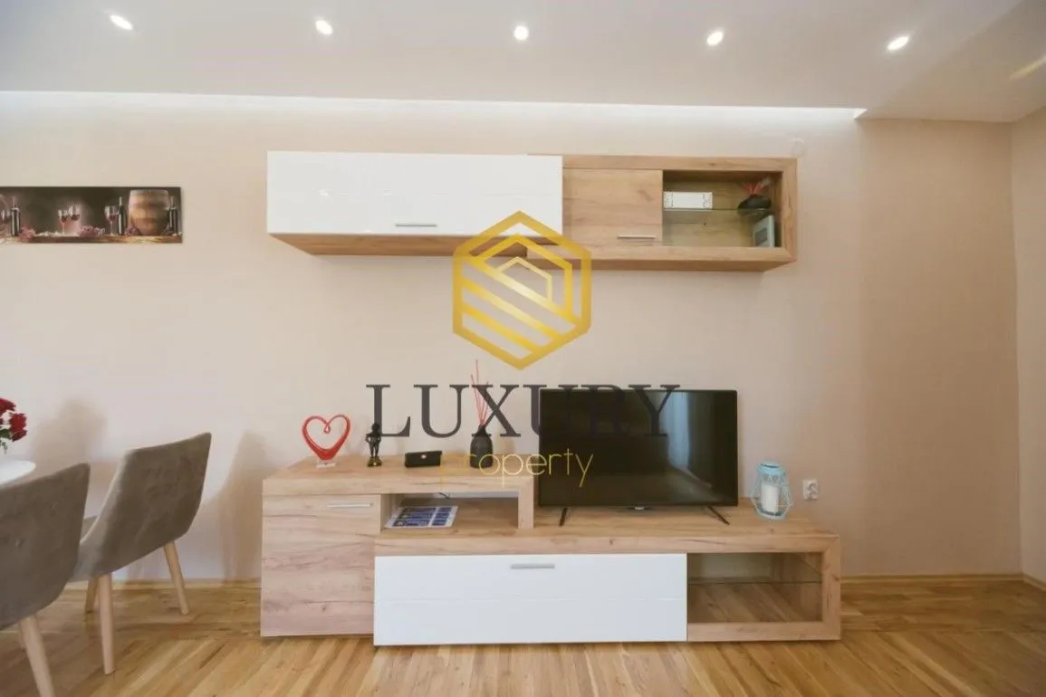 Rent, two bedroom apartment, 78m², Centar, Podgorica