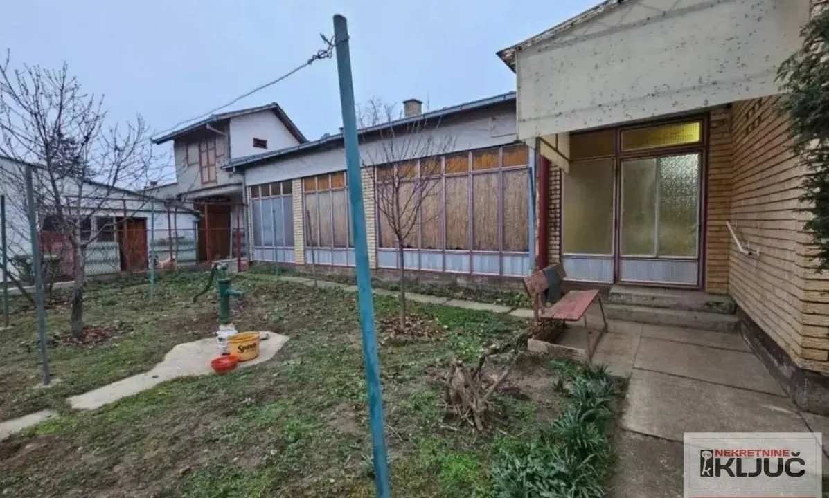 Sale, house, 95m², Veternik, Novi Sad Sve Podlokacije