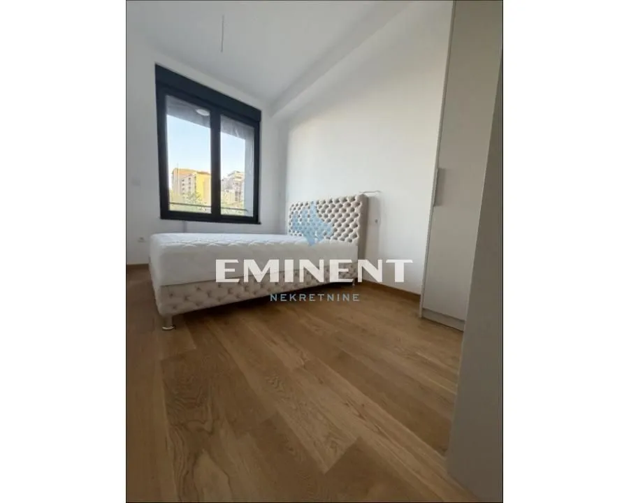 Rent, two bedroom apartment, 45m², Trošarina, Voždovac Sve Podlokacije
