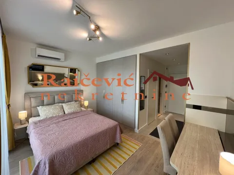 Sale, studio apartment, 27m², Savski Venac, Beograd - image 6