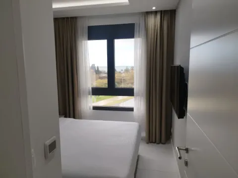 Rent, one bedroom apartment, 40m², Ilino, Bar - image 20