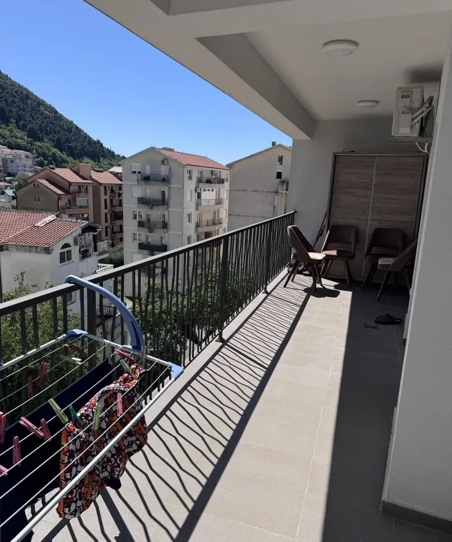 Prodaja, dvosoban stan, 66m², Budva, Crna Gora