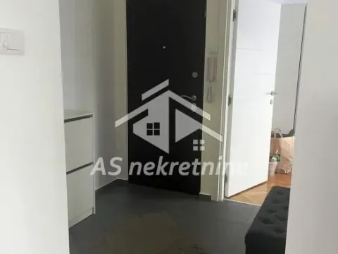 Izdavanje, dvosoban stan, 50m², Uciteljsko Naselje, Zvezdara Sve Podlokacije - image 13