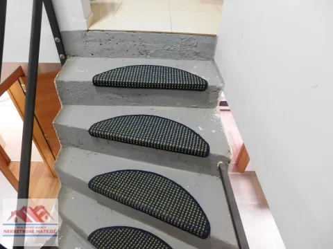 Sale, house, 250m², Ćava, Kragujevac - image 54