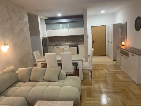Stan-na-dan, jednosoban stan, 84m², Bonići, Tivat - image 8
