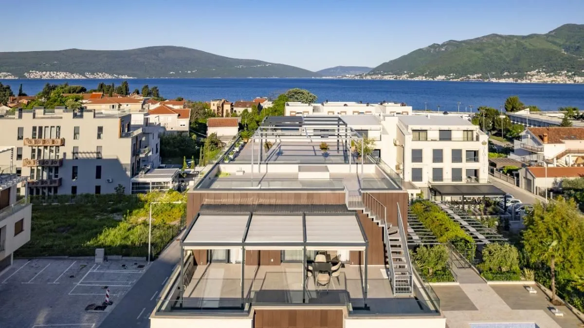 Prodaja, dvosoban stan, 154m², Donja Lastva, Tivat