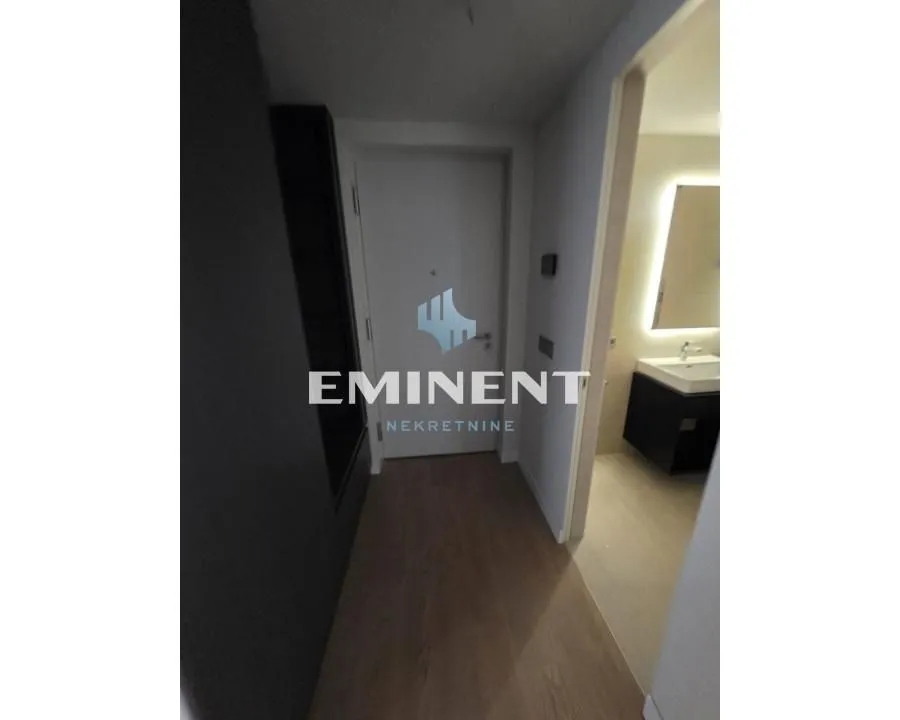 Rent, three bedroom apartment, 80m², Novi Beograd Blok 65, Novi Beograd Sve Podlokacije
