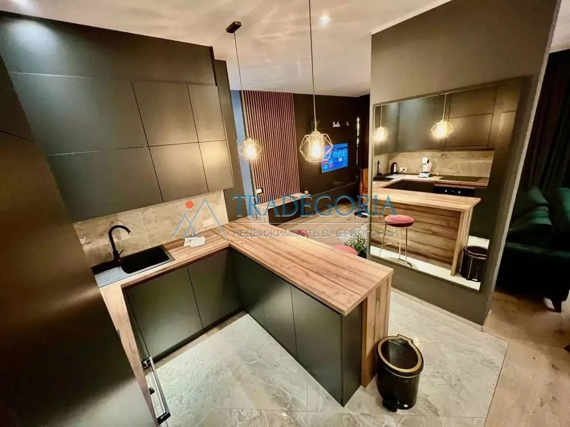 Prodaja, dvosoban stan, 81m², Bečići, Budva