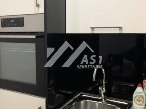 Izdavanje, dvosoban stan, 40m², Centar, Novi Sad - image 4