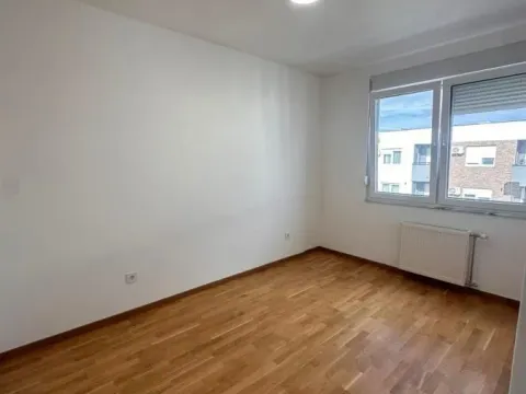 Prodaja, četvorosoban stan, 74m², Bulevar Evrope, Novi Sad Sve Podlokacije - image 5