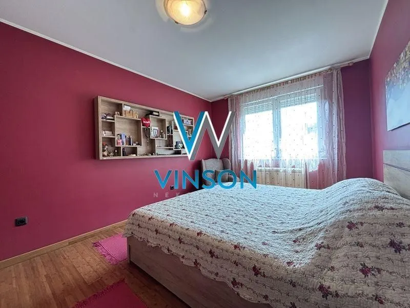 Prodaja, četvorosoban stan, 115m², Grbavica, Novi Sad Sve Podlokacije