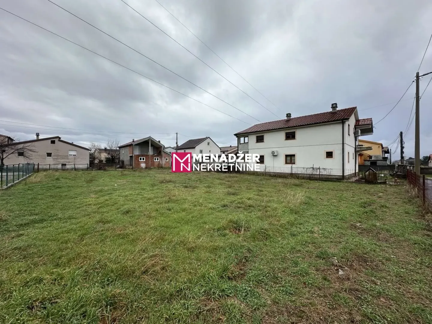 Prodaja, plac, 1200m², Rogami, Podgorica
