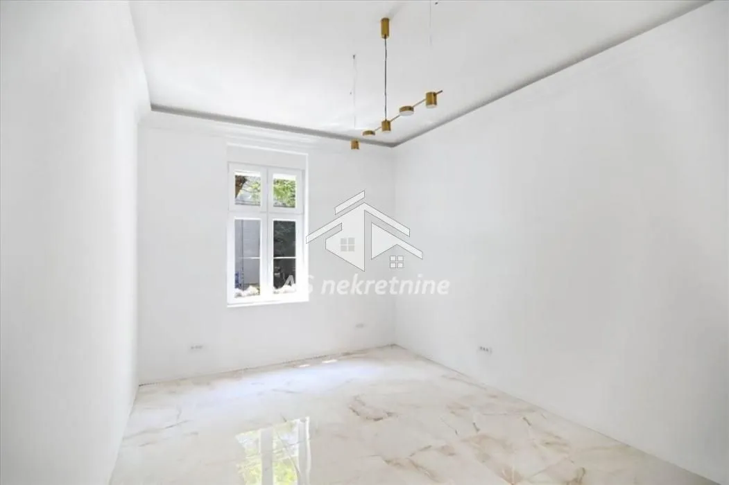 Rent, three bedroom apartment, 106m², Stari Grad, Beograd