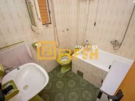 Izdavanje, kuća, 214m², Tološi, Podgorica - image 20