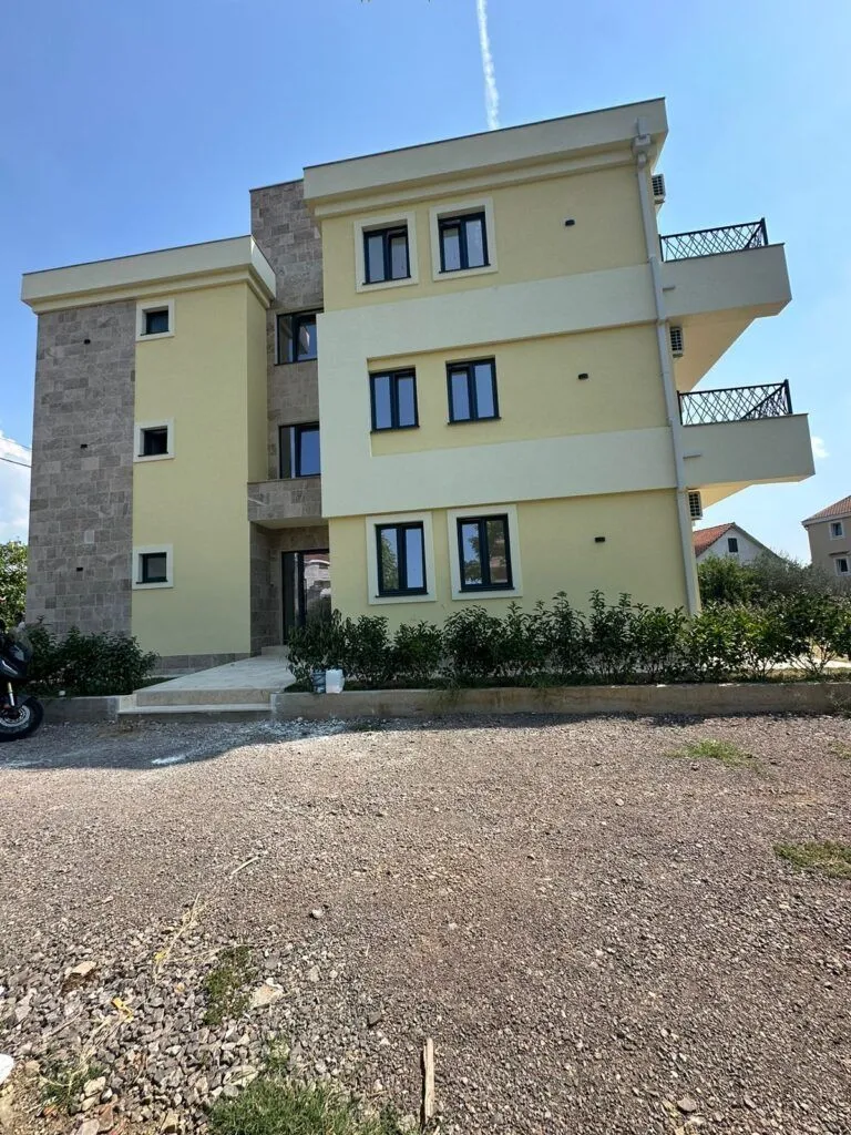 Prodaja, jednosoban stan, 39m², Tivat, Crna Gora