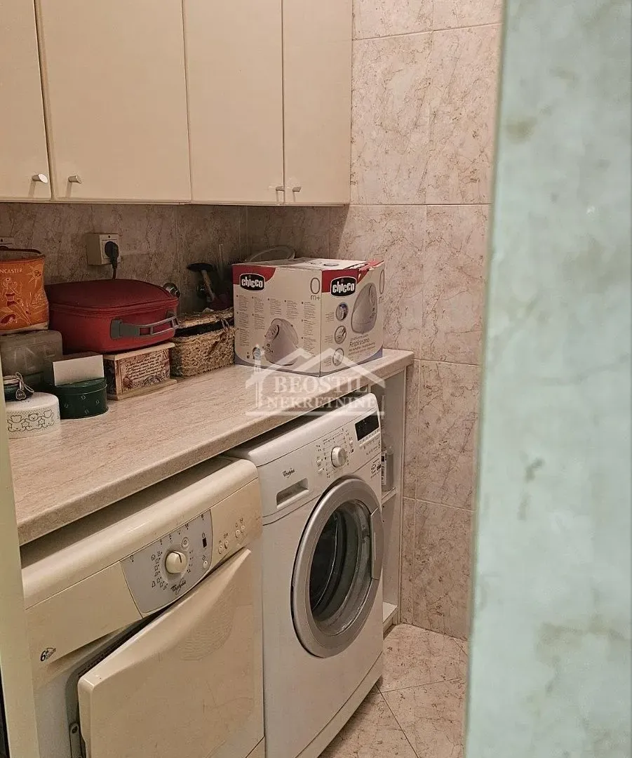 Izdavanje, stan, 191m², Stari Grad, Beograd