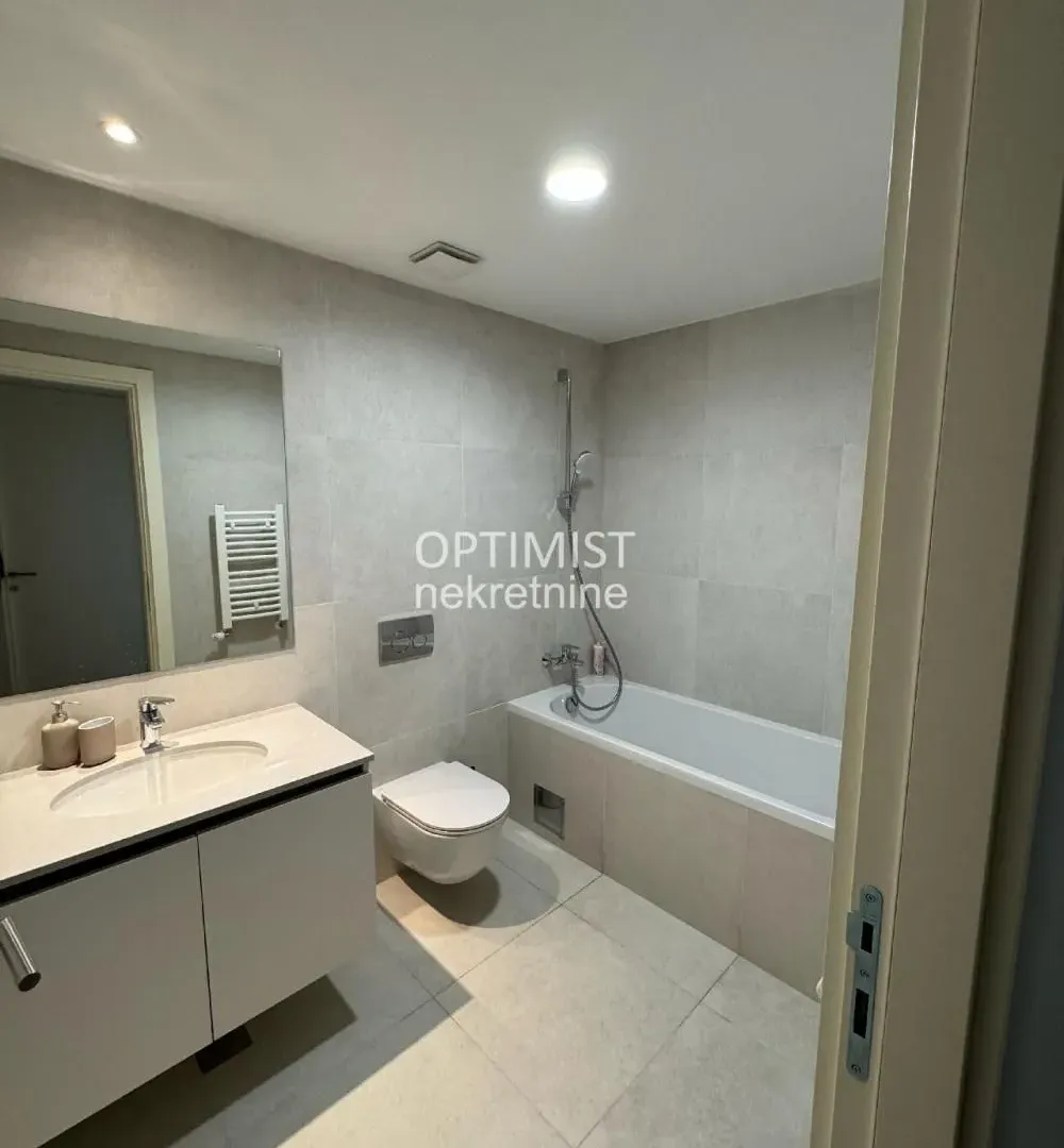 Rent, three bedroom apartment, 71m², Savski Venac, Beograd
