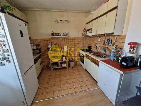Prodaja, dvosoban stan, 50m², Kanarevo Brdo, Beograd - image 4