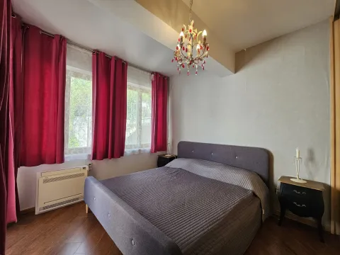 Prodaja, dvosoban stan, 106m², Dobrota, Kotor - image 10